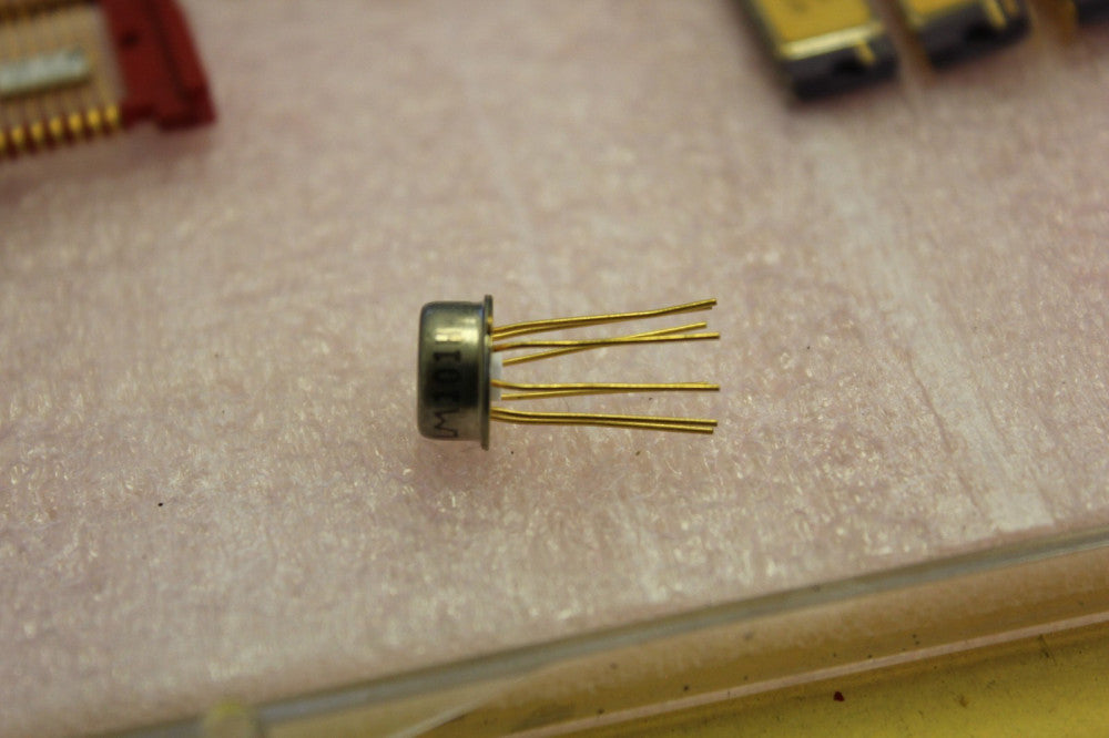 National LM101H Gold Lead Op Amp Amplifier Metal Can LM101