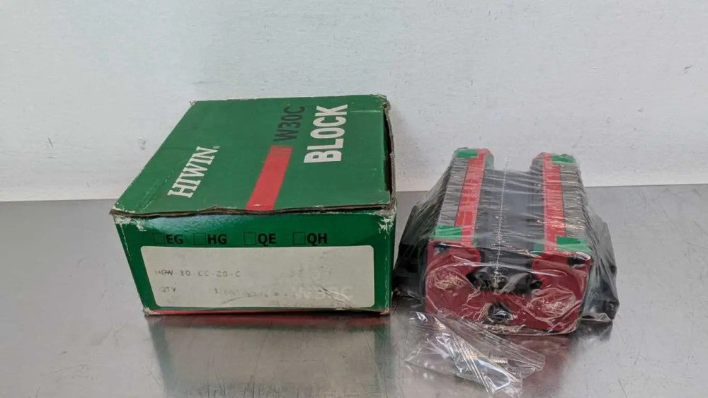 HIWIN HGW-30-CC-Z0-C Linear Block Bearing 30mm ID 90mm Wide x 97.4mm Long