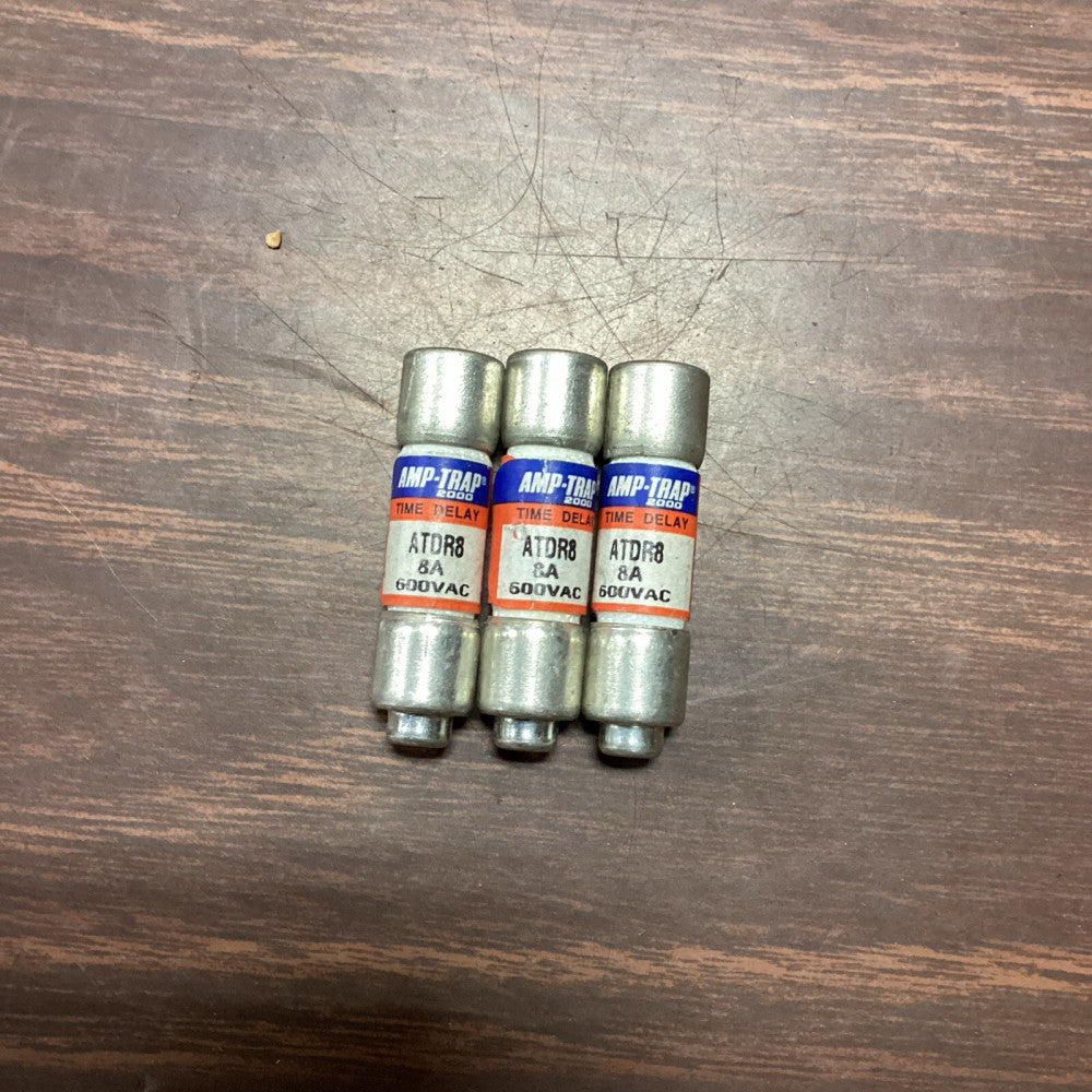 AMP-TRAP ATDR8 FUSE LOT OF 3