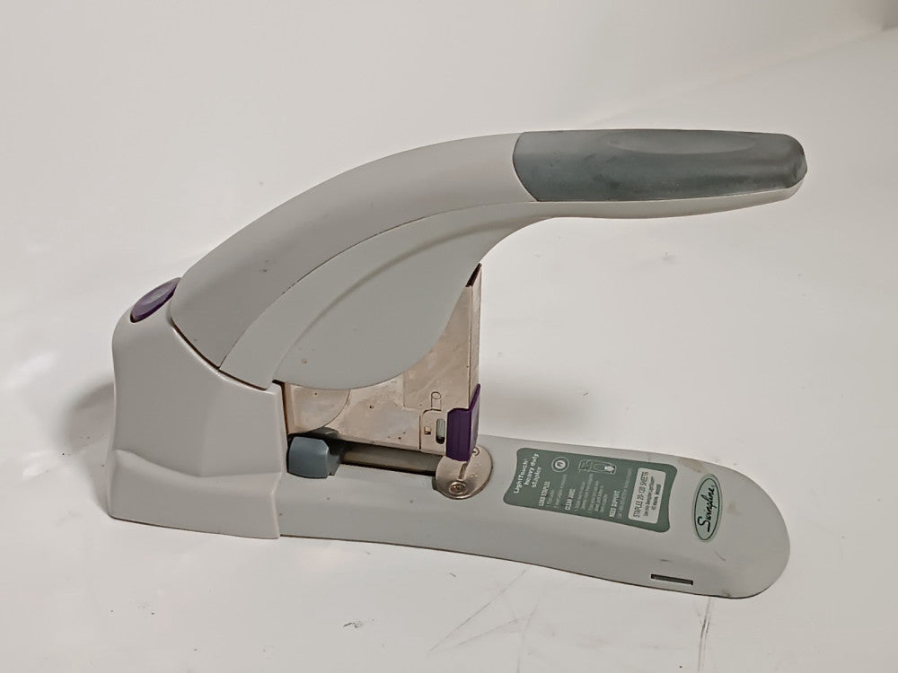 Swingline Model 90010 LightTouch Heavy Duty Stapler 20 - 120 Sheets
