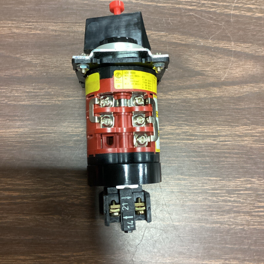 Kraus & Naimer C10 VDE 0660 Rotary panel Switch F06