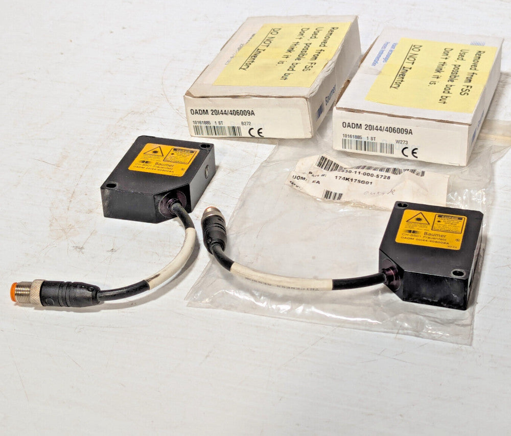 Baumer OADM 20I44/406009A Frauenfeld Long Range Thickness Sensor, 174K175G01