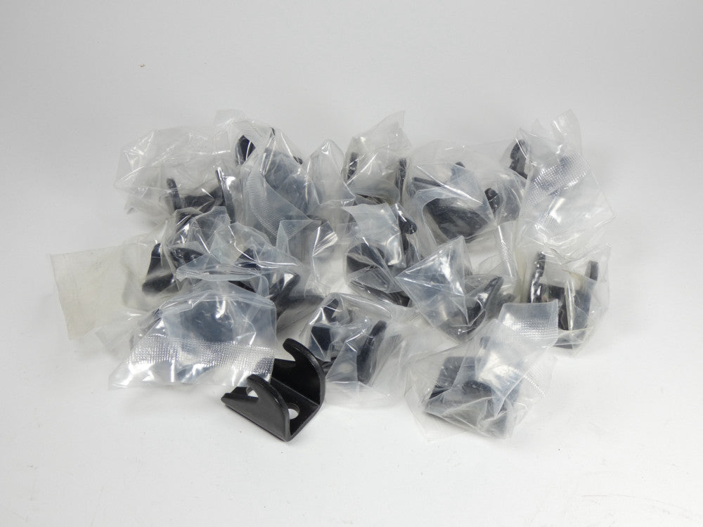 *Lot of 15* Destaco 341-242-1014 Catch Plate Toggle Latch 341 Series - NEW Su...