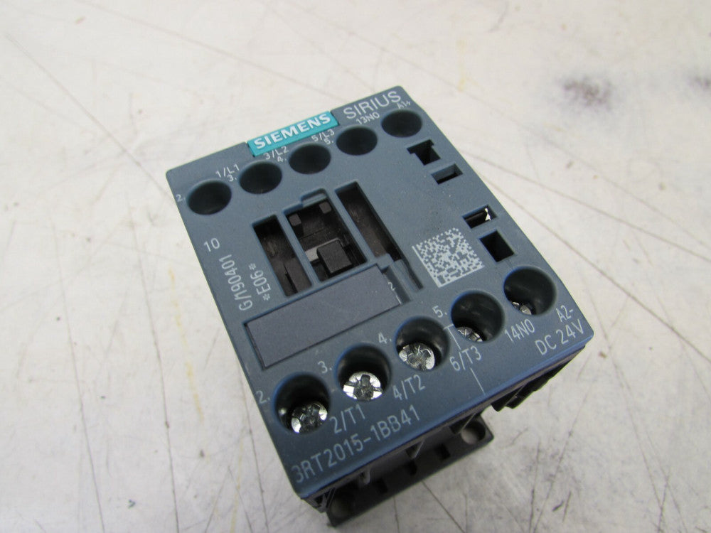 SIEMENS SIRIUS 3RT2015-1BB41 CONTACTOR 20AMP 600V EXCELLENT TAKEOUT MAKE OFFER