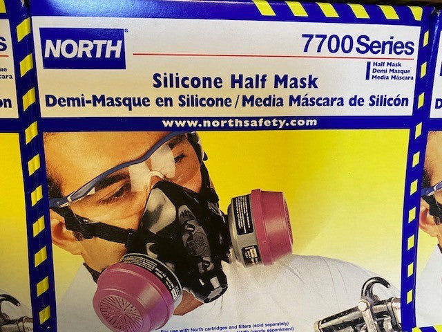 North HALF FACE Reusable Facepiece Mask PPE Respirator Protection MEDIUM (NEW)