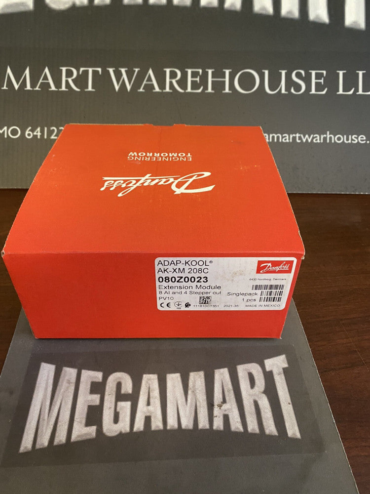 BRAND NEW DANFOSS 080Z0023, AK-XM 208C, Contr. 8AI & 4 Stepper out AK-XM 208C,