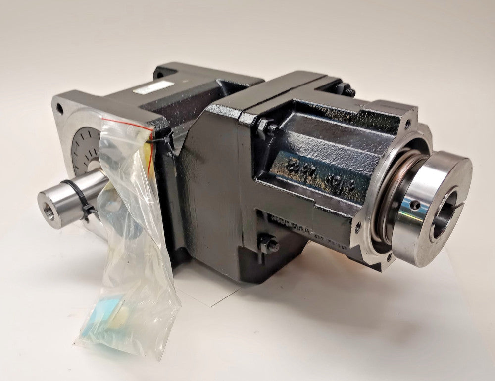 SEW Eurodrive BSKF402-EBH07/00/00 Used Gear Box 4500/907rpm Ratio 4.96:1