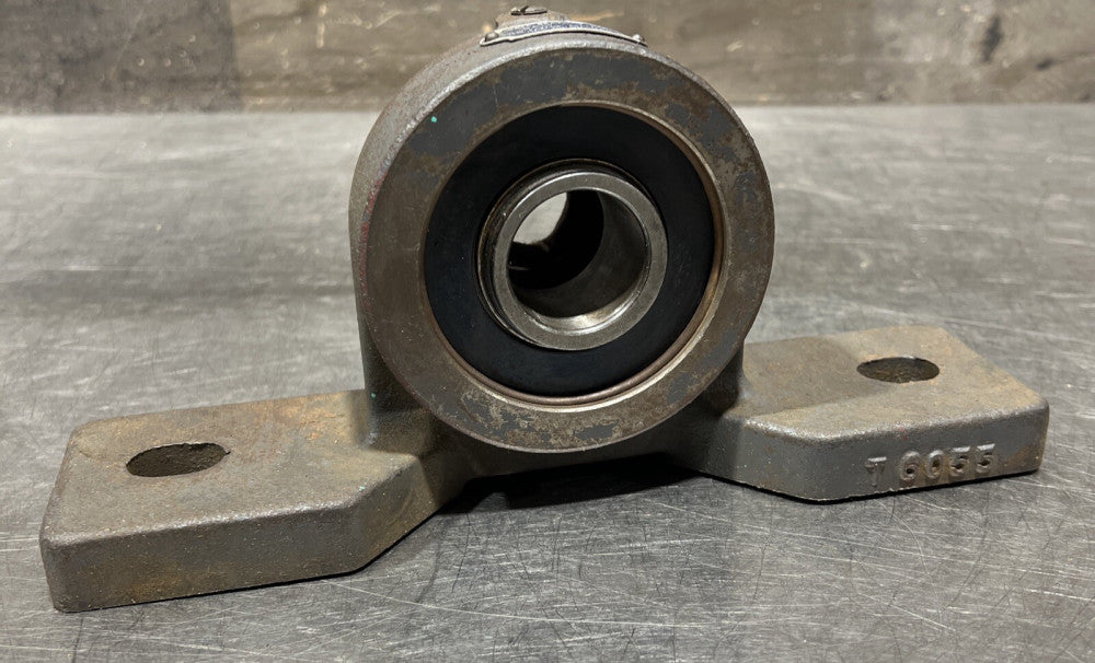 Fafnir SAO-1 7/16 Cast Iron 2-Bolt Ball Bearing Pillow Block Nos Surplus. ID 3