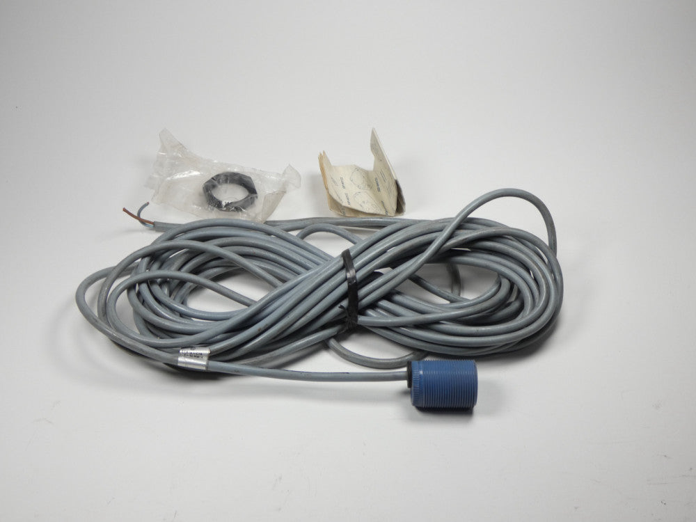 Telemecanique XSPN10122 Induction Proximity Switch - NEW Surplus!