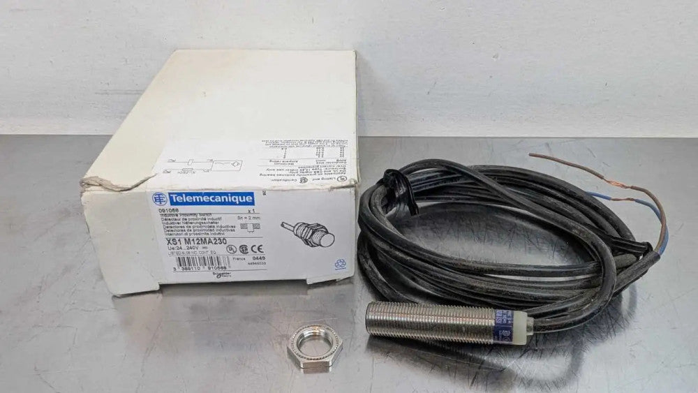 Telemecanique XS1 M12MA230 Inductive Proximity Sensor 2mm 24-240VAC