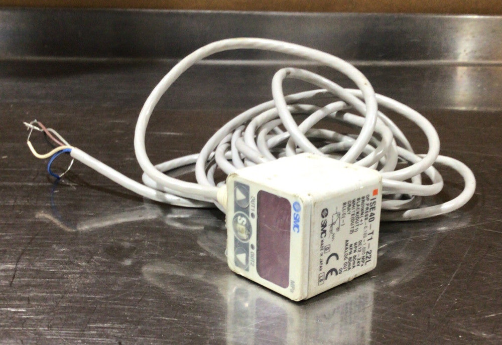SMC ISE40-T1-22L Digital Pressure Sensor Switch -0.1 to 1MPa, NPN, 12-24VDC