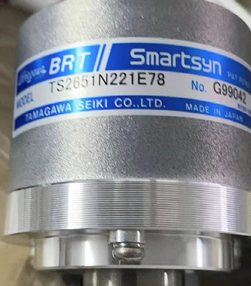 NEW TAMAGAWA Smartsyn resolver Type : TS2651N221E78 for Lenze motors