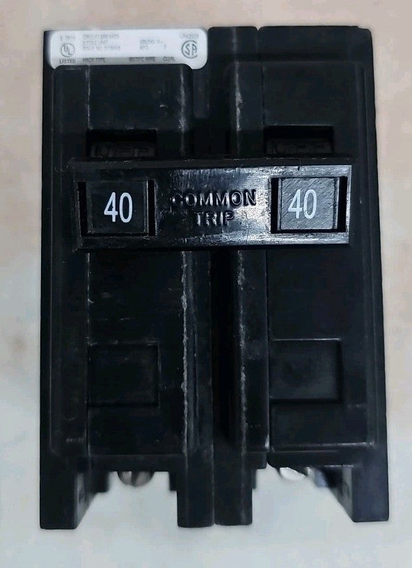 EATON, QBHW2040, 2P, 40A, 22KAIC, BOLT ON, NEW TAKE OUT!