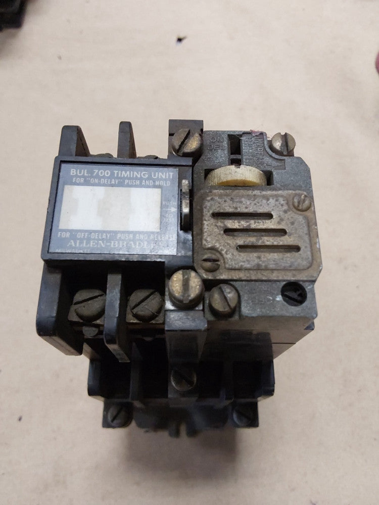 ALLEN BRADLEY 700-NT400A1 RELAY W/700-NT PNEUMATIC TIME DELAY UNIT SERIES C