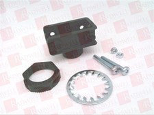 SICK MB-M30-W23 W27 / MBM30W23W27 (NEW IN BOX)
