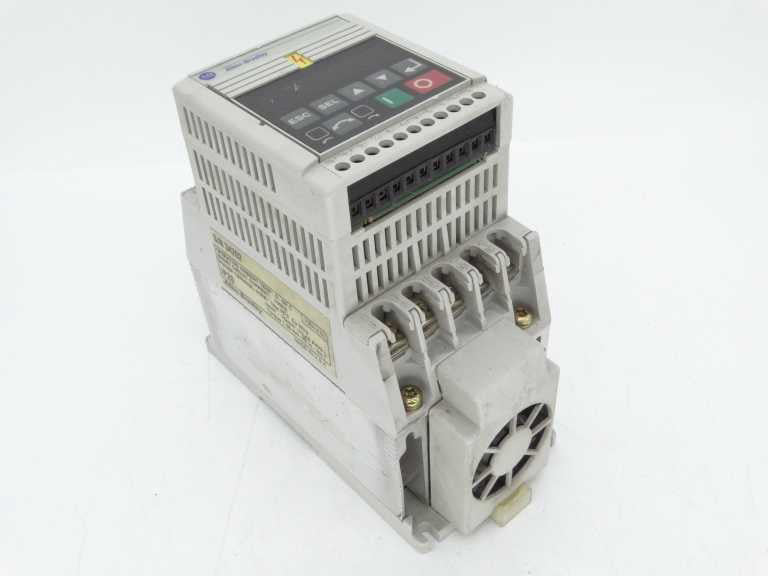 ALLEN BRADLEY 160-BA03NSF1P1 SERIES A DRIVE