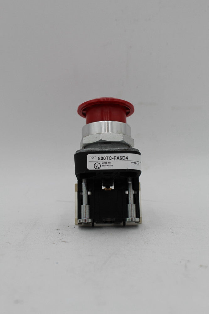 Allen-Bradley 800TC-FX6D4 Red Momentary Push Button