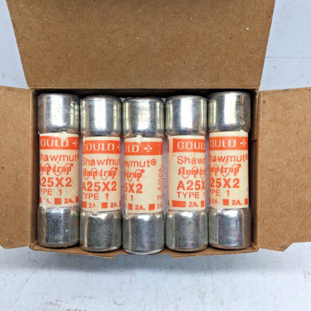 GOULD SHAWMUT A25X2 AMP-TRAP TYPE 1 FUSE 2 AMP 250V A25X2-1 (LOT of 5)
