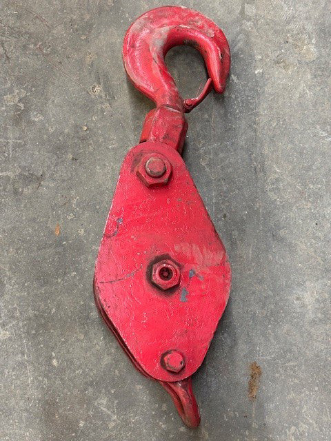 MCKISSICK 8 IN NO. 512 BRONZE BUSHED CAPACITY 10-TON SNATCH BLOCK W/ SWIVEL HOOK