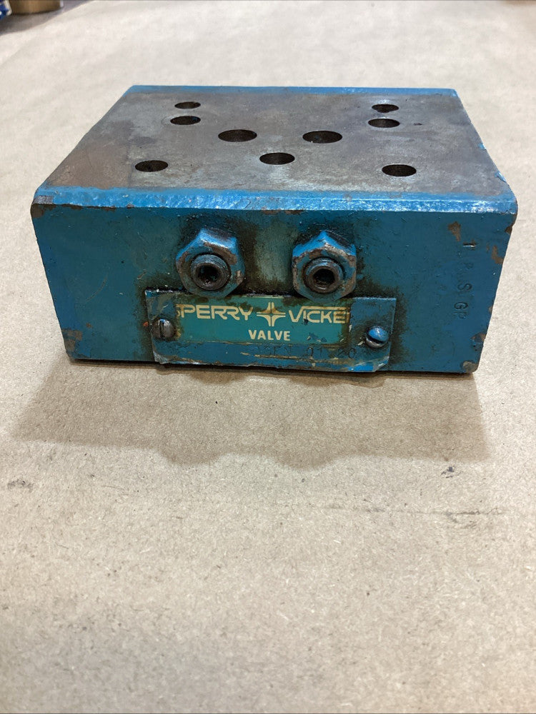 Sperry Vickers DGFN-01-20 Hydraulic Manifold - FREE SHIPPING