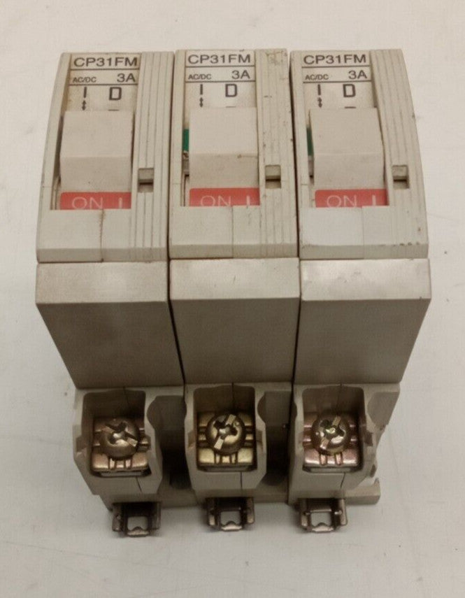 Fuji Electric CP31FM/3 3 Amp 250 V 1 Pole Circuit Protector (Lot of 3)