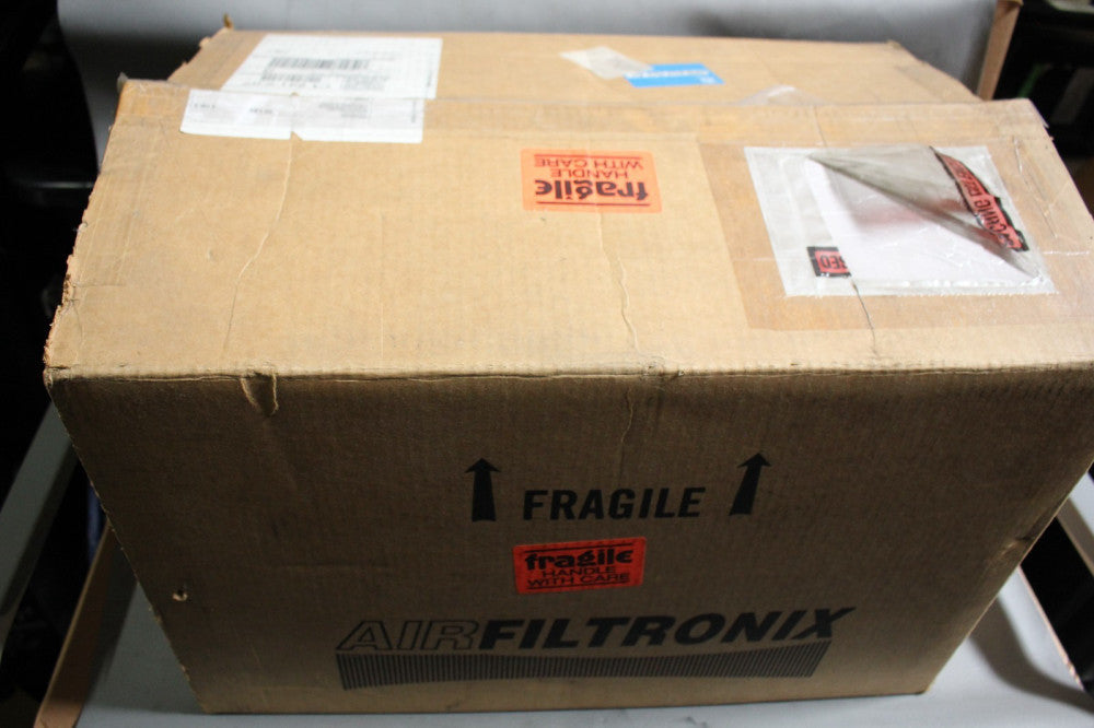 New AIRFILTRONIX POSITIVE PRESSURE CLEAN ROOM BLOWER SYSTEM RF1000