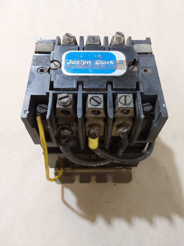 JOSLYN CLARK T77U032 NEMA SIZE 2 CONTACTOR T77UO32 W/ TB 159-1 110-120 60HZ COIL