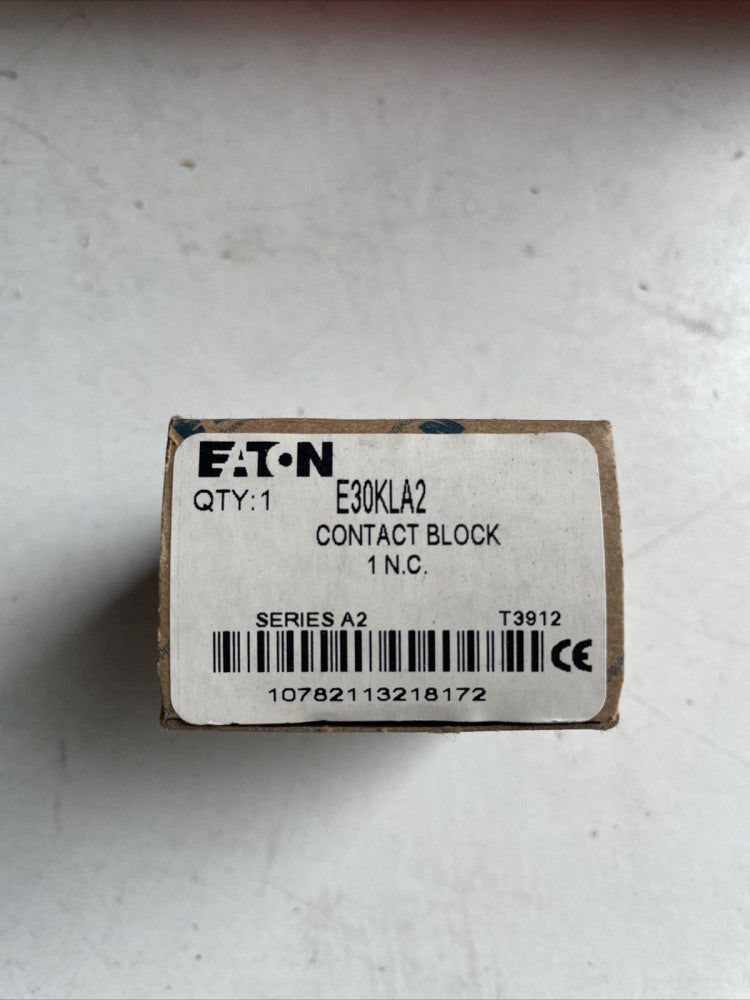 1- Eaton Electrical E30KLA2 CONTACT BLOCK 30.5 mm 600 VAC 10 Amp 1NC~NEW OLD STK