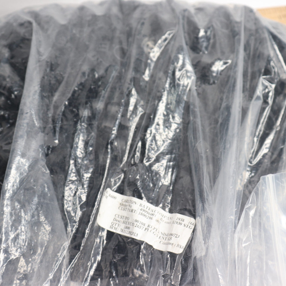 (1800-Pk) Plug Vent Nylon Black 5 Hole 5/8" 1800296
