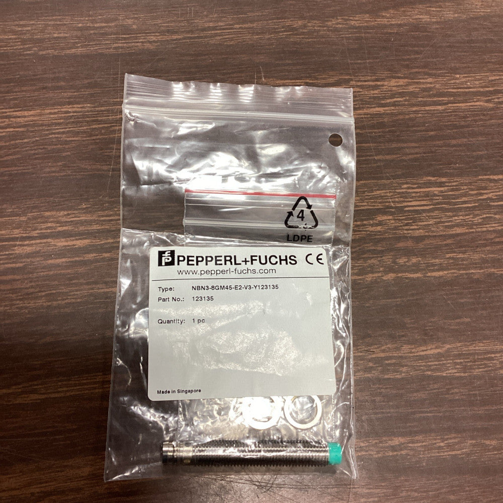 PEPPERL+FUCHS PN 123135 Type NBN3-8GM45-E2-V3-Y123135