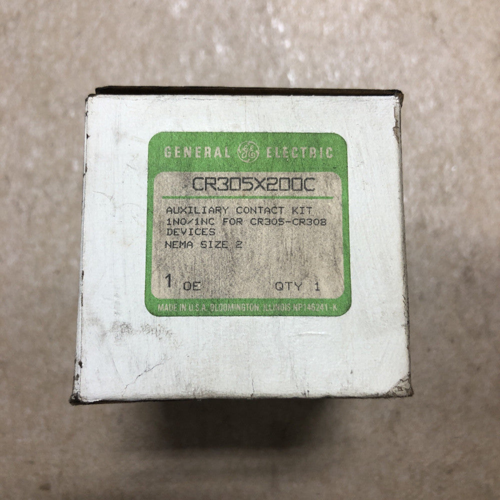 GENERAL ELECTRIC CR305X200C AUXILIARY CONTACT KIT *NEW IN BOX*