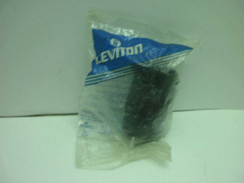 LEVITON 920-115CR CONNECTOR BODY FEMALE VACUUM CLEANER CORD 18/2-12/2 AWG NIB