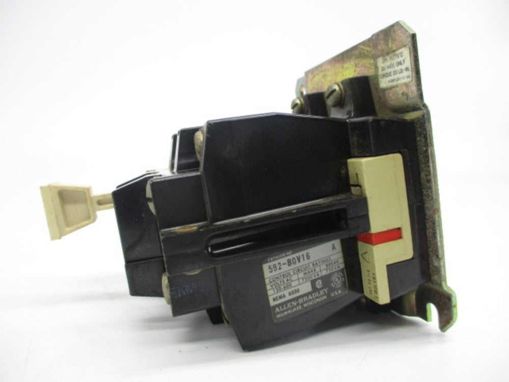 ALLEN BRADLEY 592-BOV16 SER. A 120-600VAC NSNP