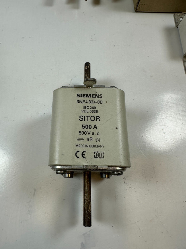 Siemens 3NE4 334-0B Sitor Fuse 500A/800V IEC269 - New Old Stock Fast Ship