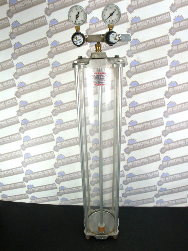 LDI Industries RVP104 Air Operated Dual Regulator LUBRICATOR 2 Gal, 7.60 L (NEW)
