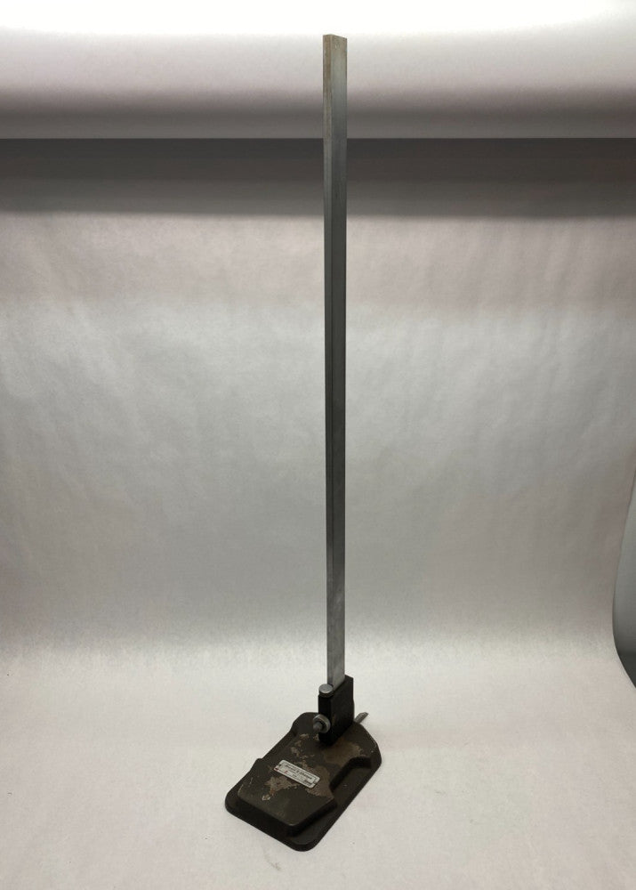 Brown & Sharpe 588 Benchtop 40" Height Gage