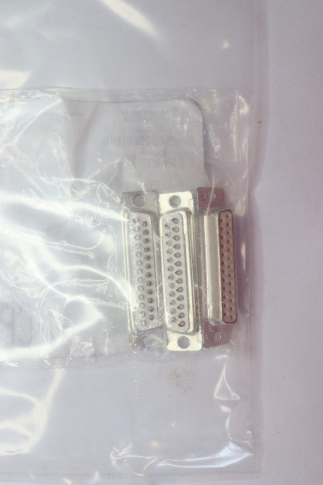 (3-Pk) Amphenol D-Sub Standard Connector Density Pin PBT Brass L717SDBH25P