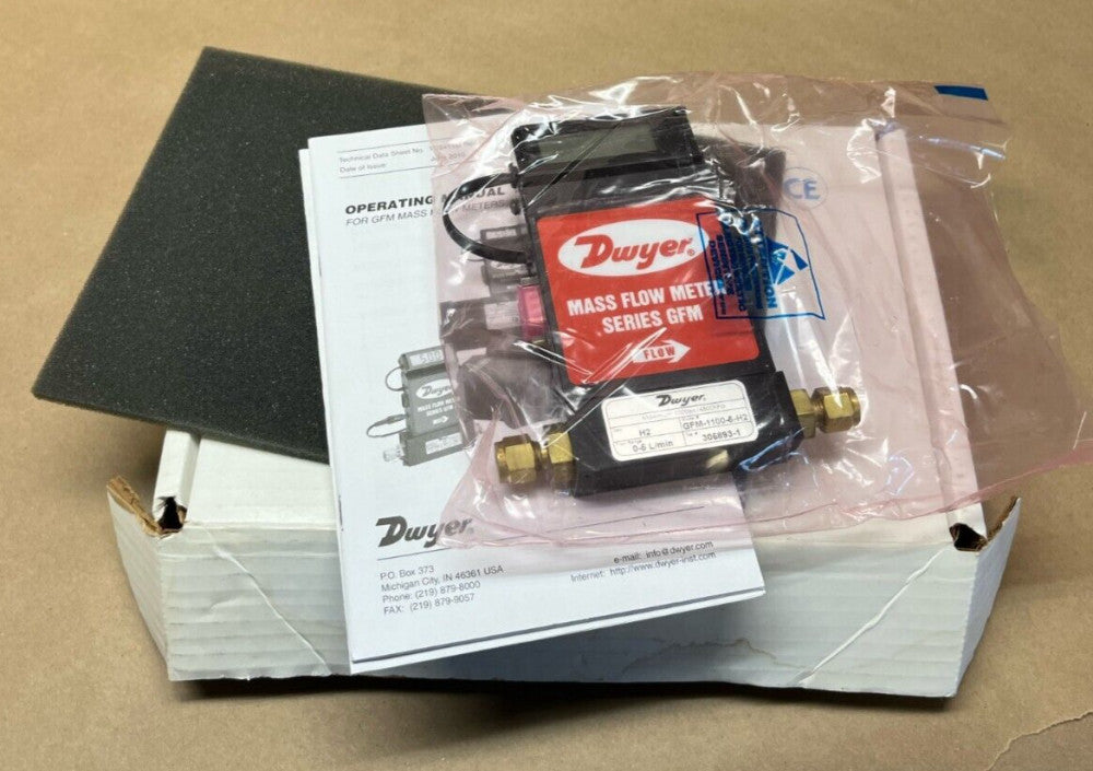 Dwyer GFM-1100-5-H2 Mass Flow Meter Series GFM (GT)