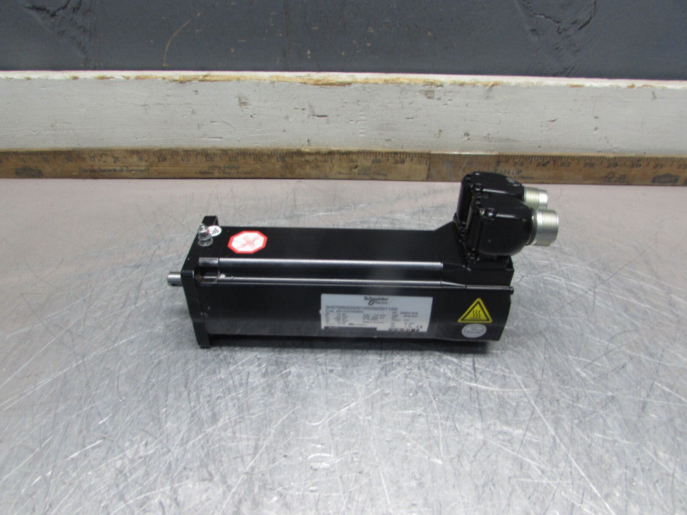 SchneiderSH070/60020/0/1/00/00/00/11/00 , SERVO MOTOR, 480V/8K rpm, MAKE OFFER!