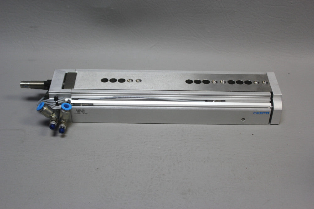 UNUSED FESTO GUIDED CYLINDER PNEUMATIC MINI SLIDE model: DGSL-12-150-Y3A