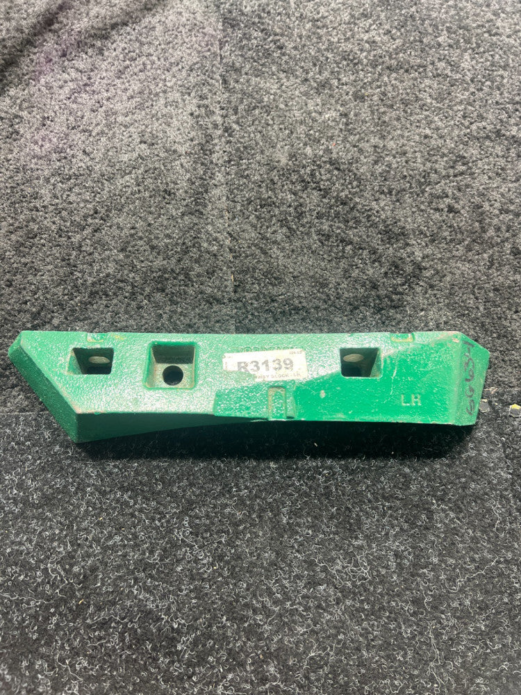 R3139 Sway Block LH Fits John Deere Tractor 2510, 2520, 3020, 4000, 4020, 4030