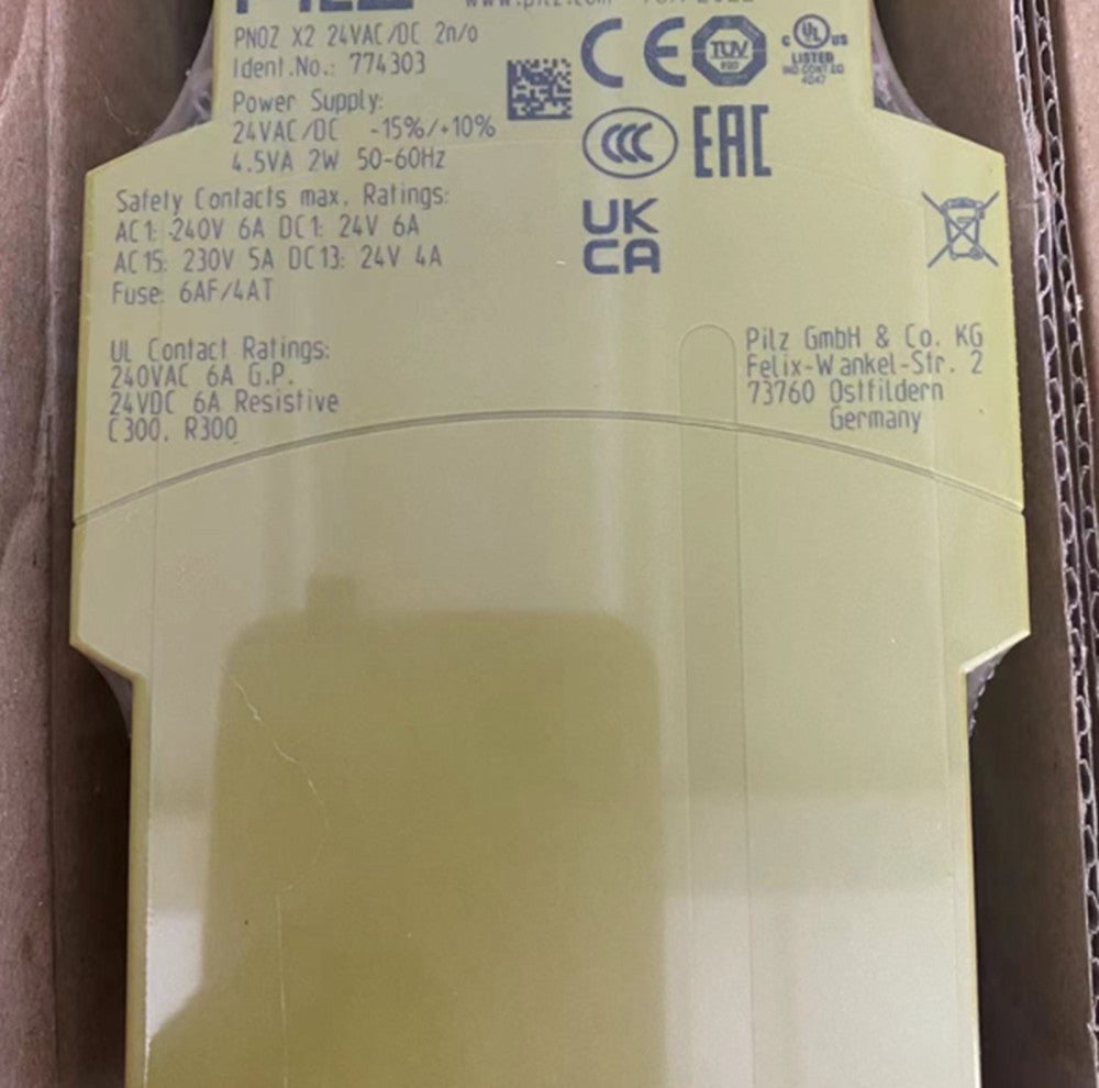 NEW Pilz safety relay PNOZ X2 774303 24VAC/DC