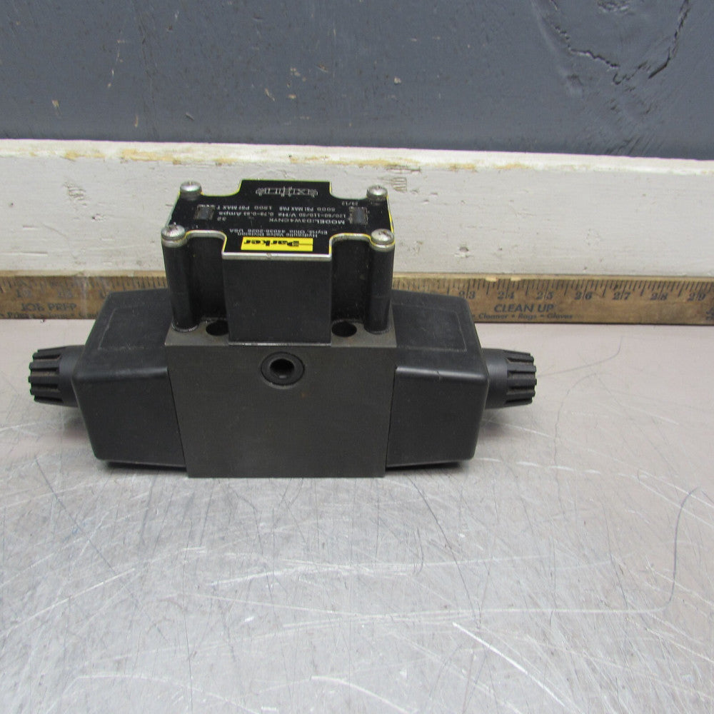 PARKER D3W4CNYK ,DIRECTIONAL CONTROL VALVE, 5000 psi ,N- NIB! MAKE OFFER!