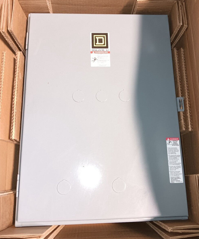 NEW SQUARE D 8903LXO40 30 AMP 4-POLE ENCLOSED LIGHTING CONTACTOR W/ TORK TIMER
