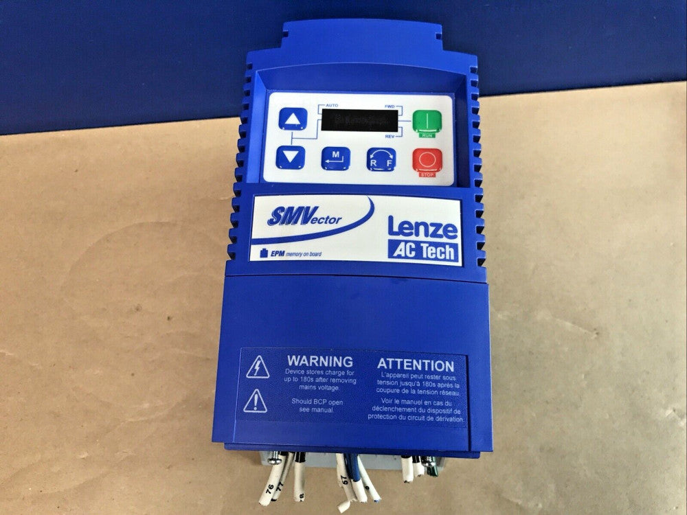 Lenze AC Tech ESV112N02YXB SMVector Inverter Drive 1.10kW/1.5HP, 240V