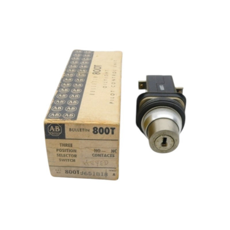 ALLEN BRADLEY 800T-J651B18 SER. A (BK/YL) NSMP