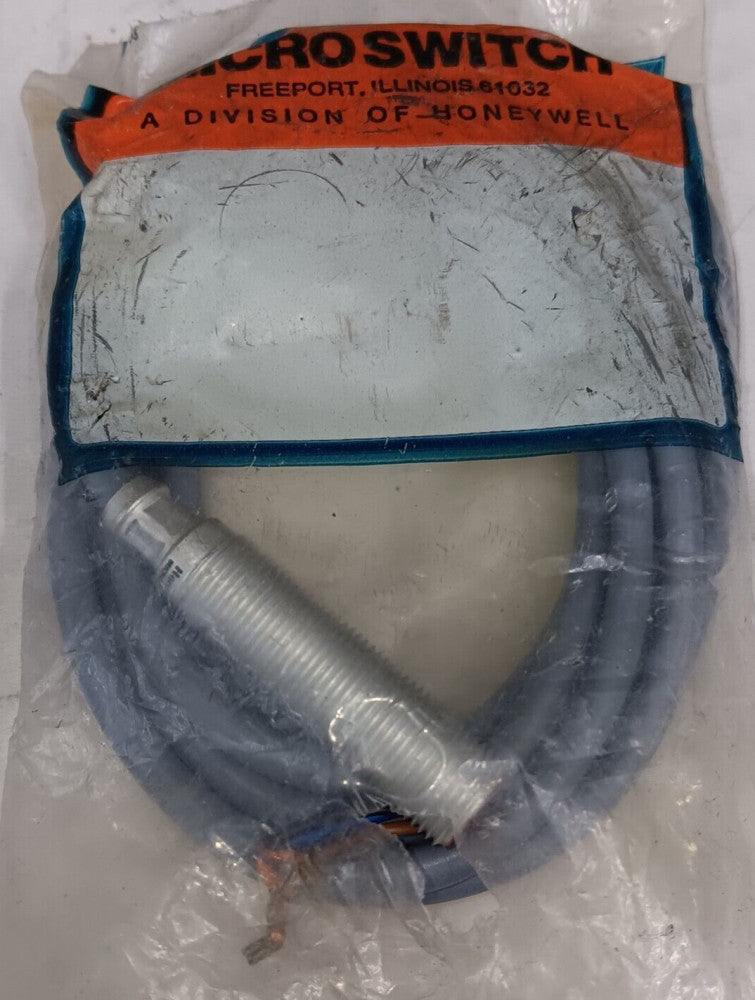 NEW HONEYWELL S2ZAA2W-43N-L MICRO SWITCH PROXIMITY SENSOR