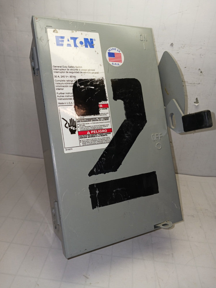 EATON DG321UGB 30 AMP 240 VAC 60Hz NON-FUSIBLE GENERAL DUTY SAFETY SWITCH
