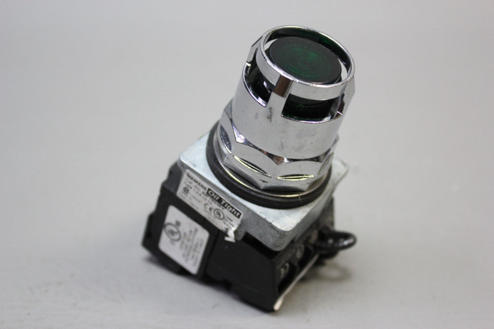 SIEMENS 52PT6G3AV PUSH BUTTON GREEN LED