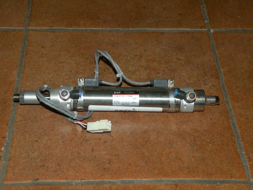 SMC CDM2C32-118A-H7A1 CM2/CM3 ROUND BODY CYLINDER 1.0MPa 10.2kgf/cm2 145psi